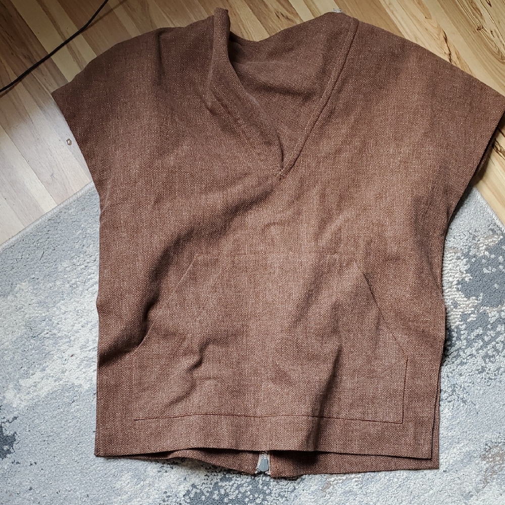 Ann Everett Brown Textured Sleeveless Top With Exposed Back Metallic Zipper